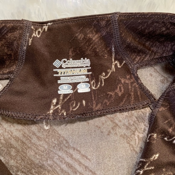 Ladies Columbia Titanium Athletic Shirt. - Picture 4 of 4